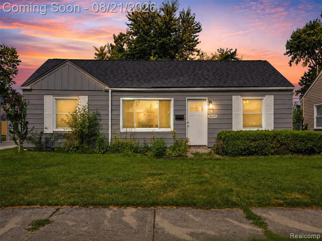 26095 Normandy Street, Roseville — photo 1