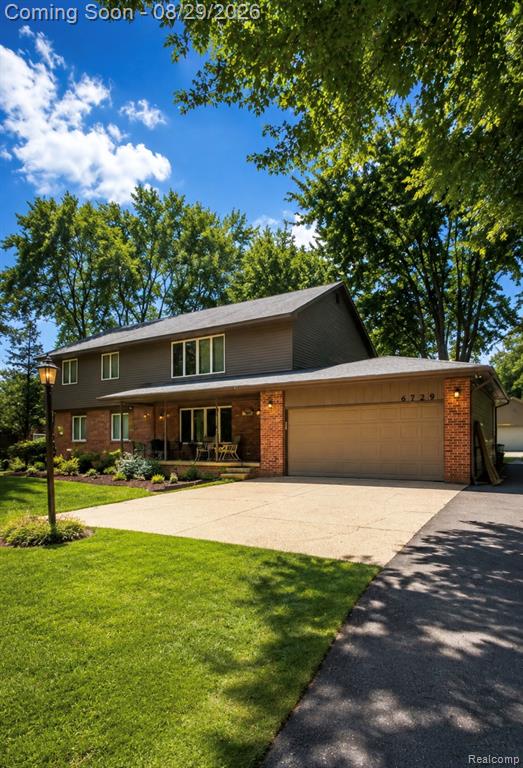 6729 Norton Drive, Troy — photo 1