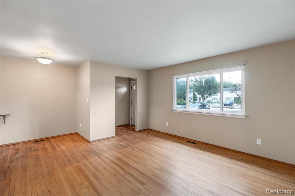 3001 Williamsburg Drive, Ann Arbor — photo 3