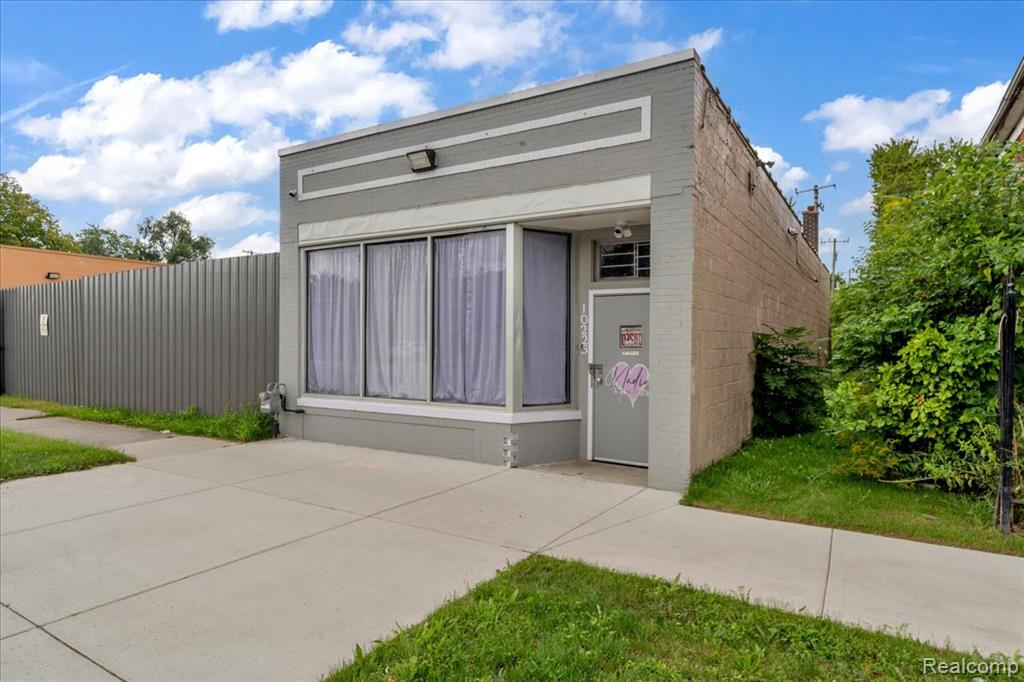 10223 Whittier Street, Detroit — photo 2