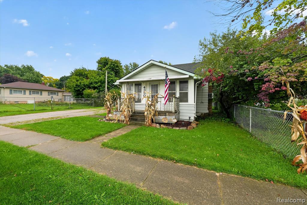 4350 Huron Street, North Branch Vlg — photo 3