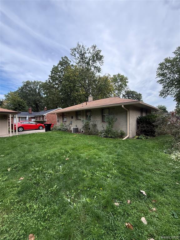 27663 Shagbark Drive, Southfield — photo 6