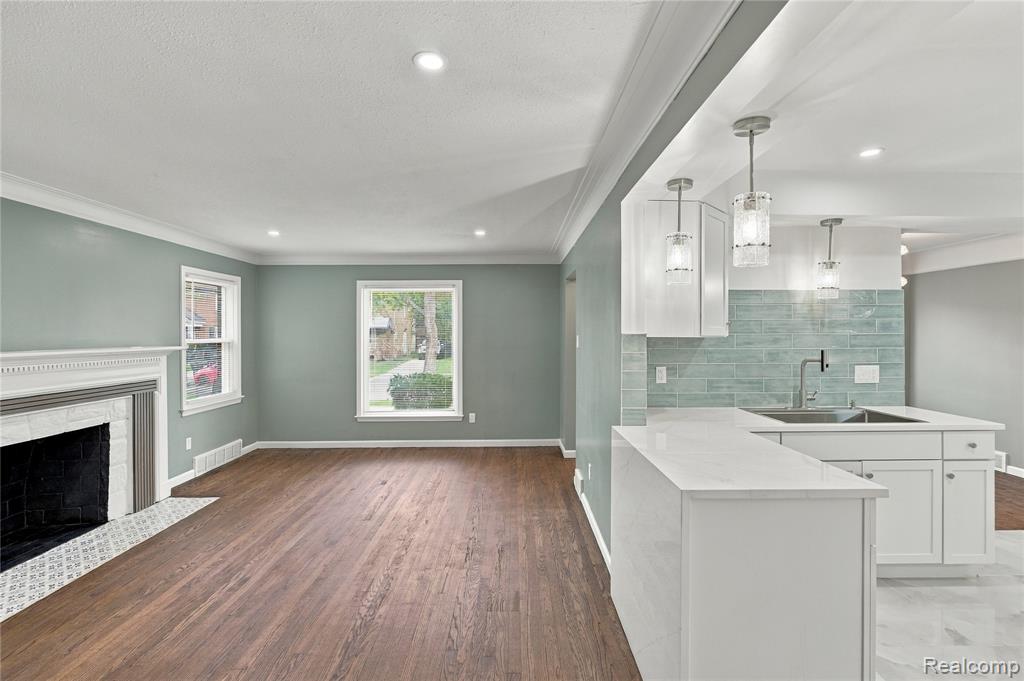 15473 Ferguson Street, Detroit — photo 3