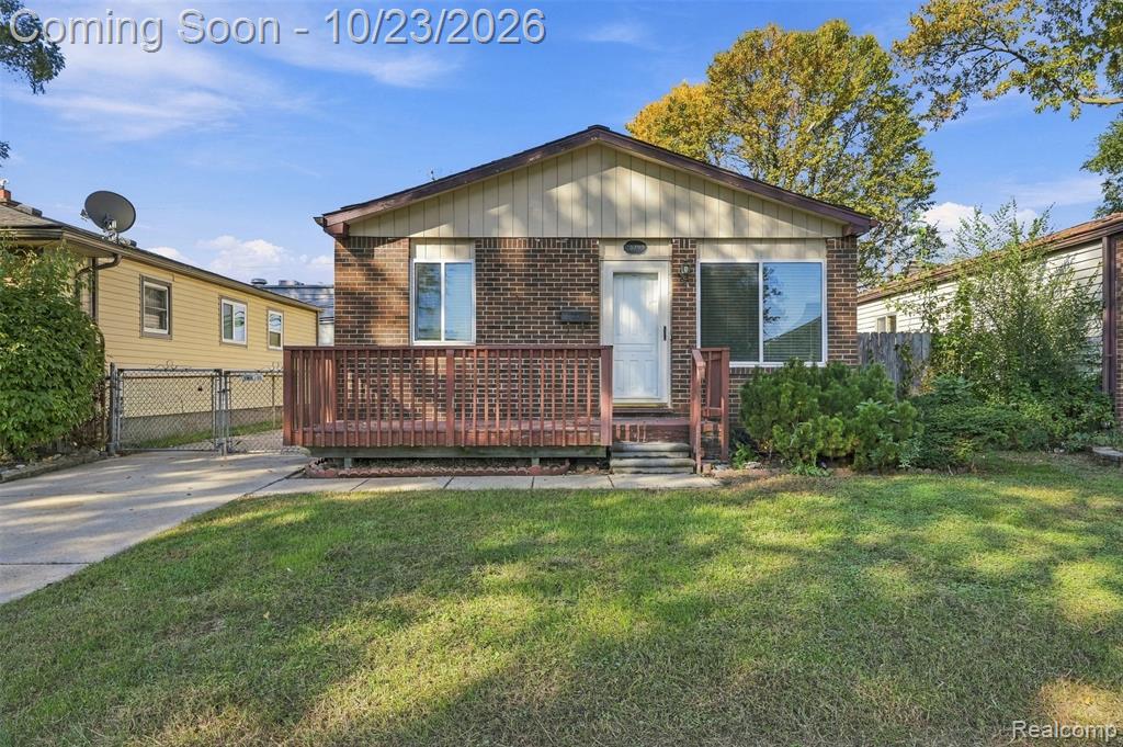28793 Groveland Street, Madison Heights — photo 2