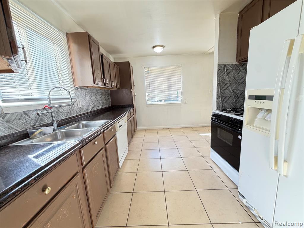 6529 Banner Street, Taylor — photo 4