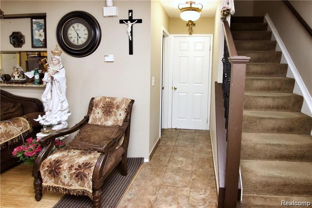 35273 Terrybrook Drive, Sterling Heights — photo 3