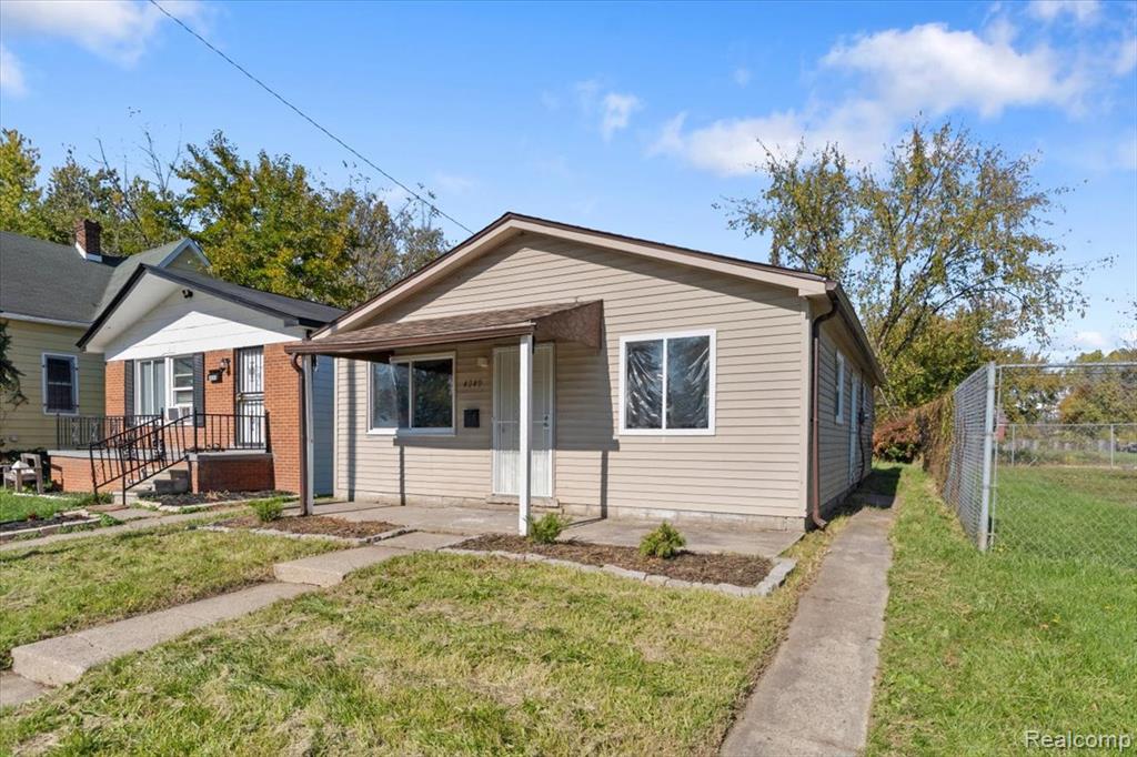 4040 Humphrey Street, Detroit — photo 2