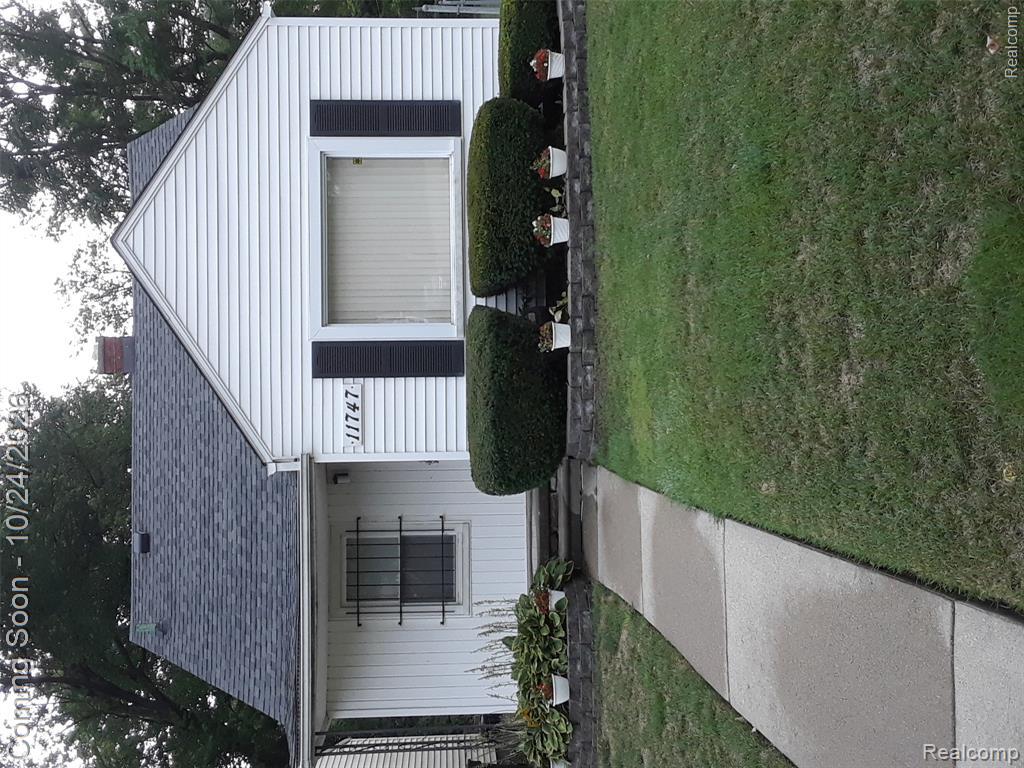11747 W Outer Drive, Detroit — photo 1