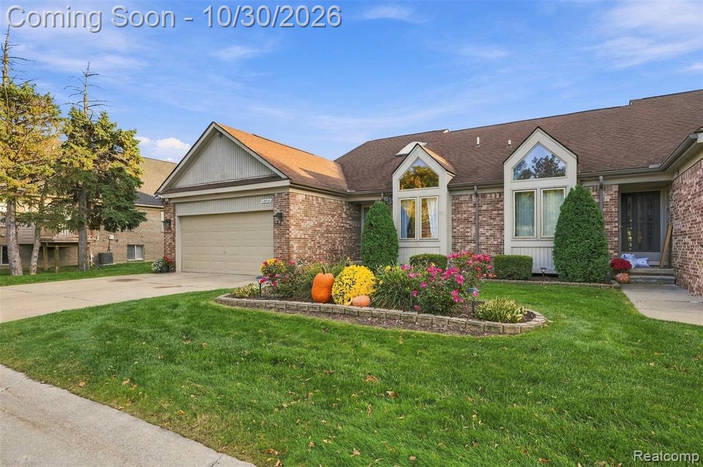 15860 Angelo Lane, Clinton Twp — photo 2