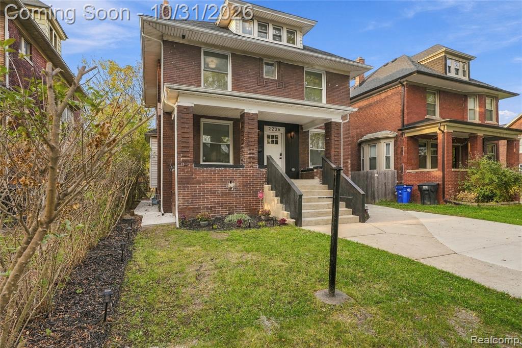 2236 Lamothe Street, Detroit — photo 2
