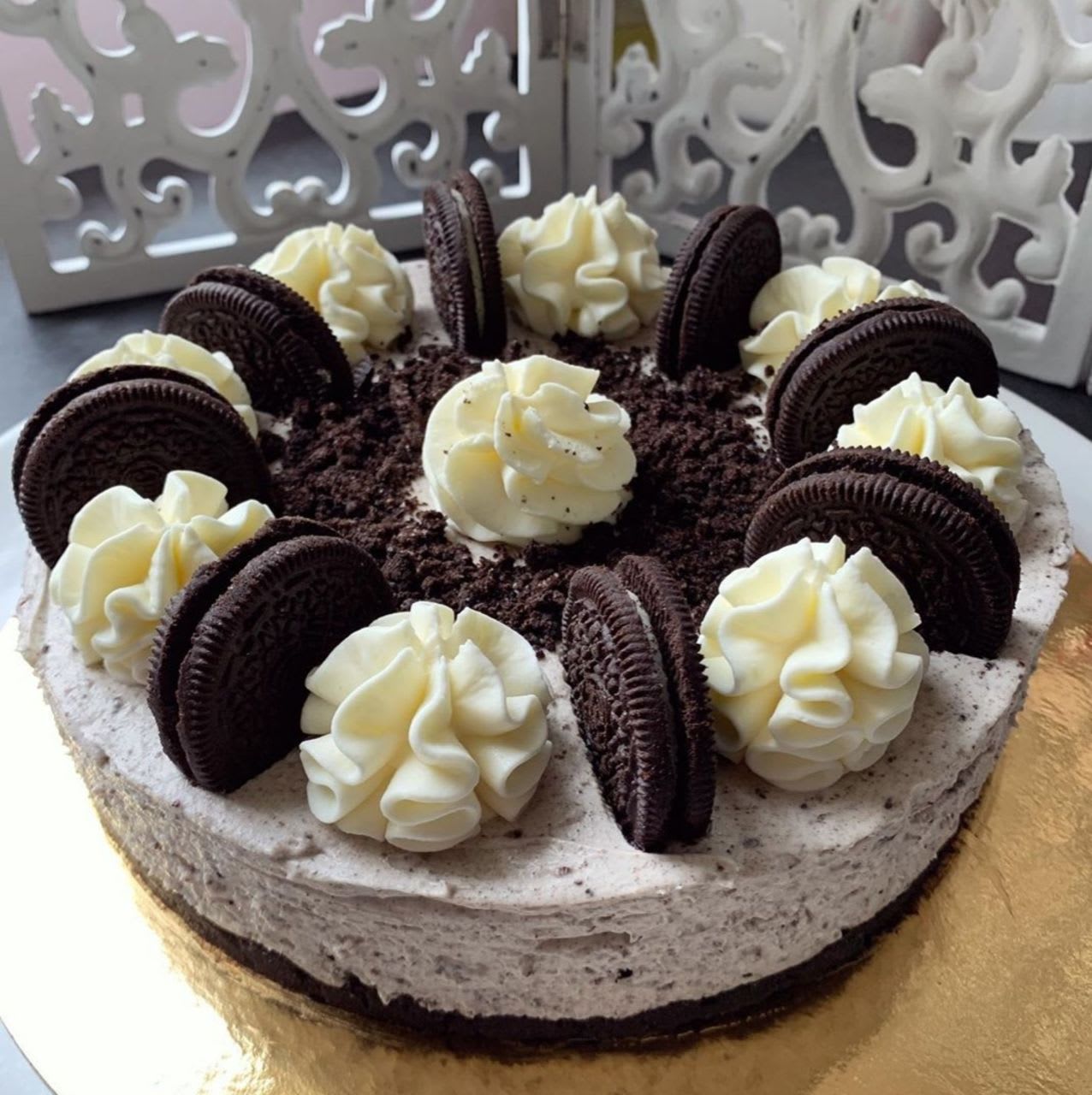 Gâteau Oreo Version Layer Cake (gâteau d'anniversaire) - Lilie Bakery