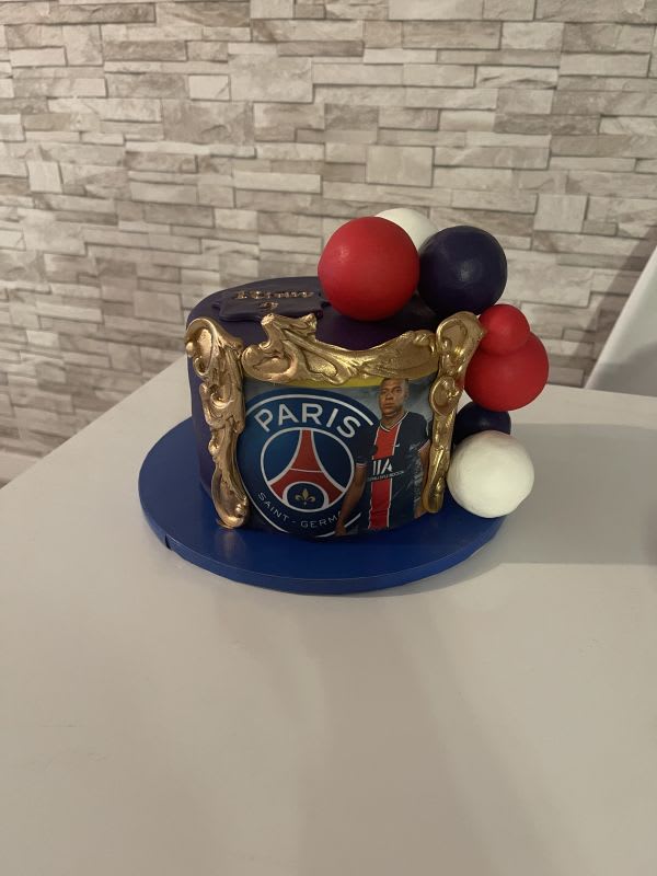 gâteau anniversaire