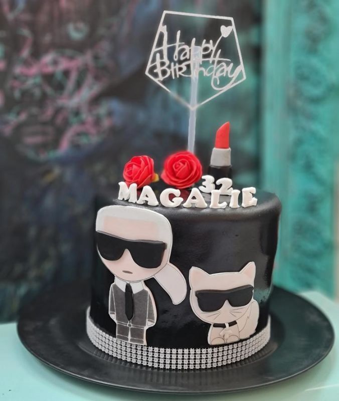 Allocakes Trouve Ton Gateau Ou Ton Patissier Cake Designer