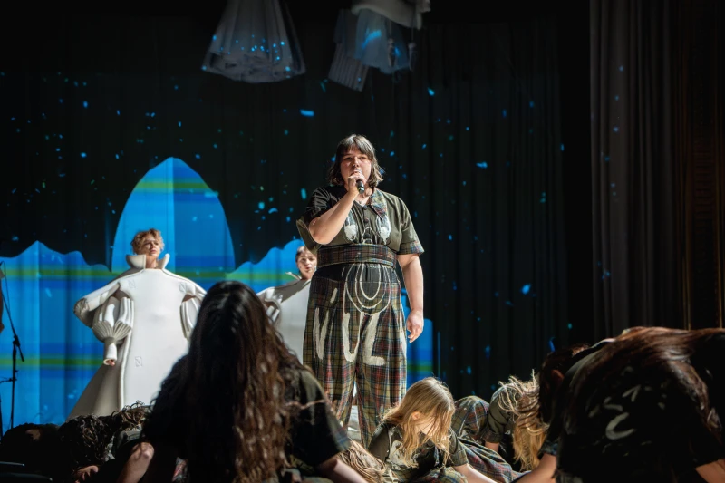 DSC09526-Enhanced-NR_jet0yz