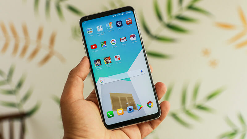 Trên tay LG V30