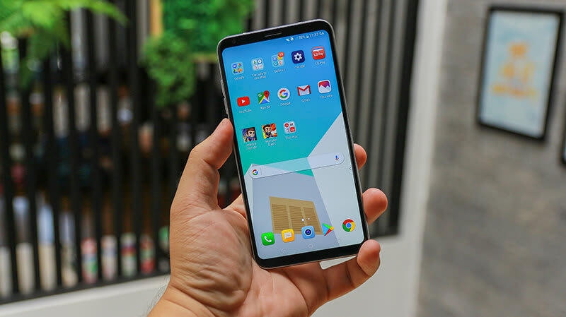 Trên tay LG V30 tại Việt Nam
