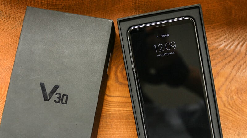Trên tay LG V30 tại Việt Nam Trên tay LG V30 tại Việt Nam