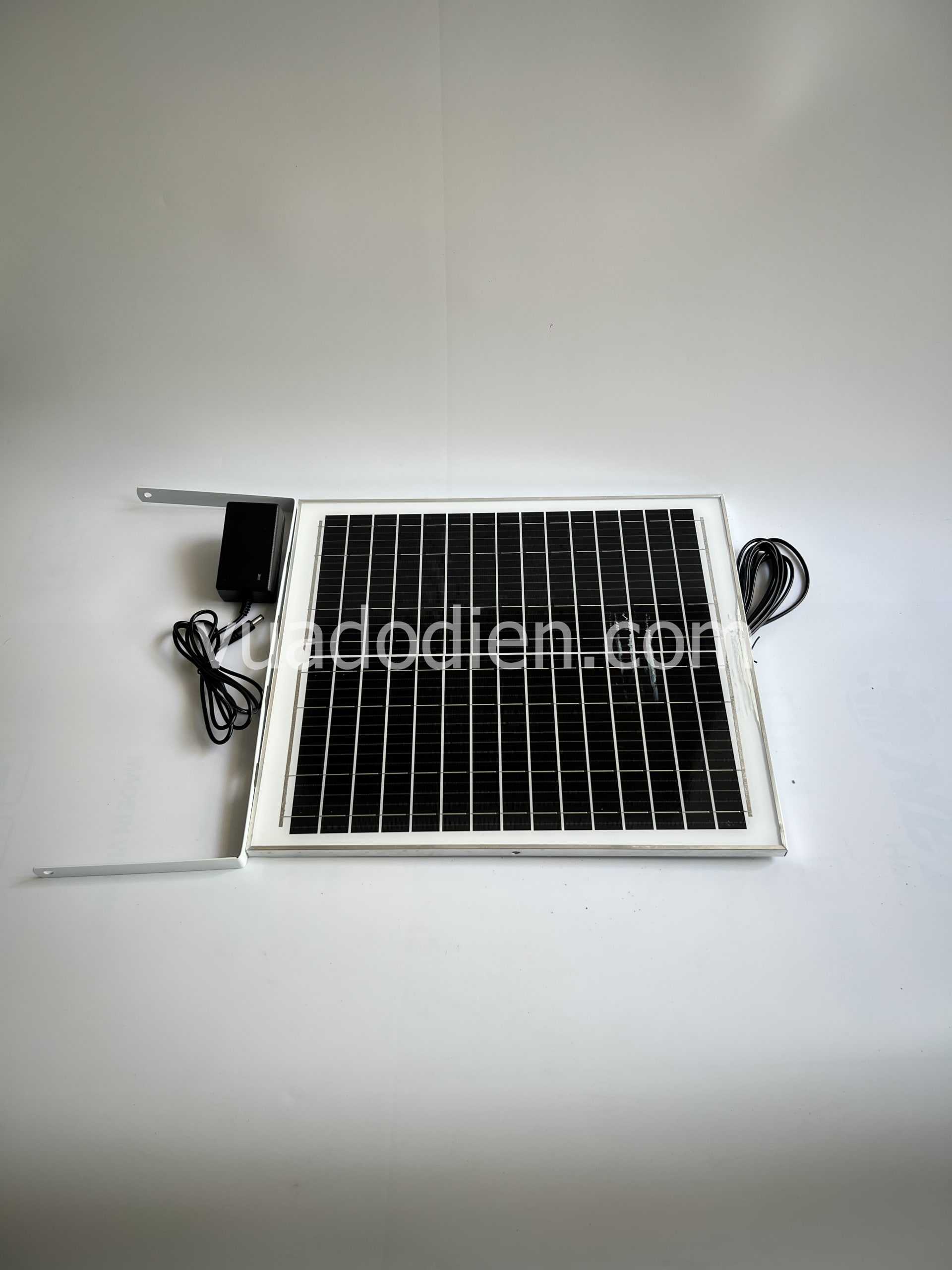 Quạt năng lượng mặt trời tích điện 16 inch vàng chân quỳ hiển thị pin lồng cánh sắt 5 lá (5)_result Quạt năng lượng mặt trời tích điện 16 inch vàng chân quỳ hiển thị pin lồng cánh sắt 5 lá 5