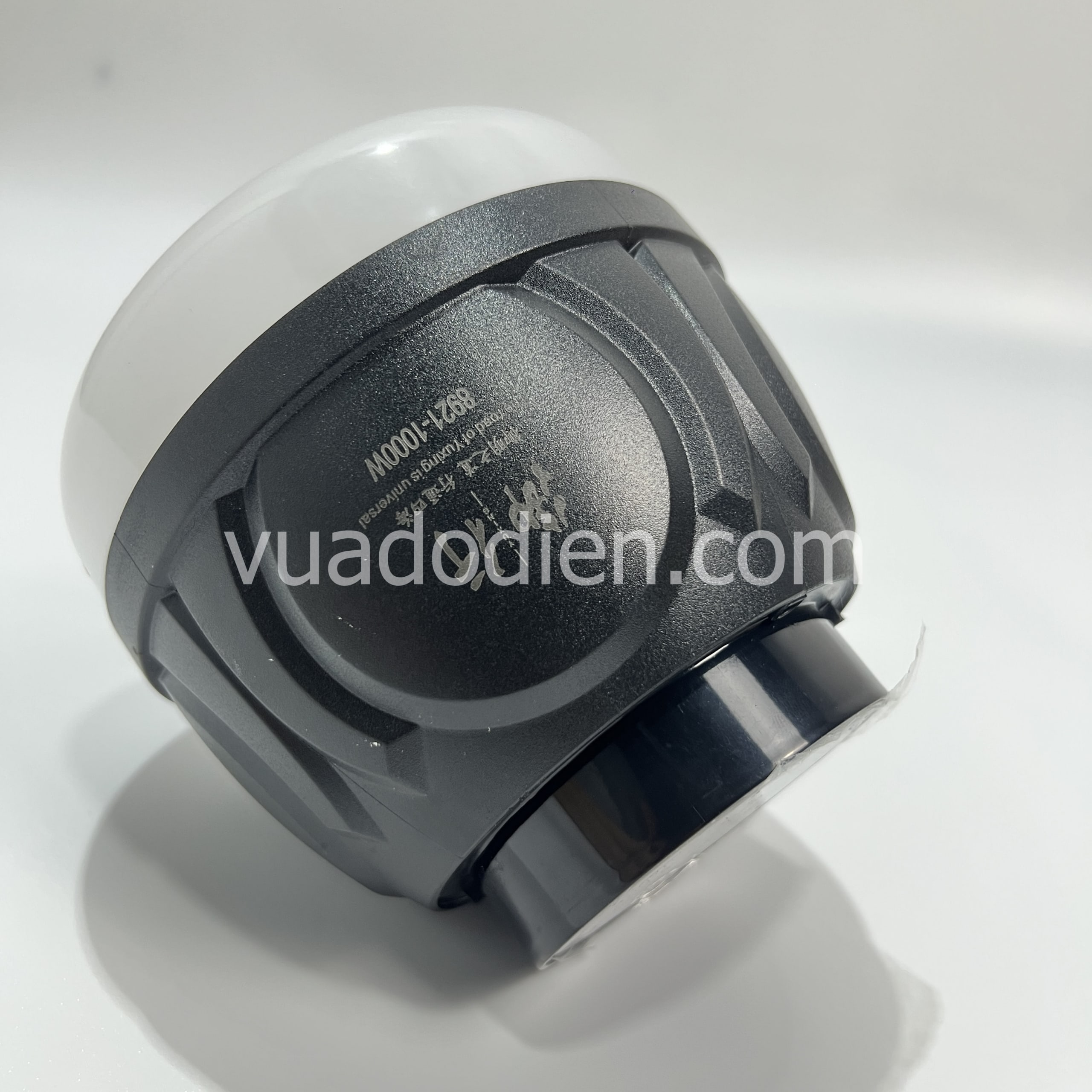 Đèn năng lượng mặt trời liền thể 8921 1000W màn led đa năng có móc treo (5)_result Đèn năng lượng mặt trời liền thể 8921 1000W màn led đa năng có móc treo 2
