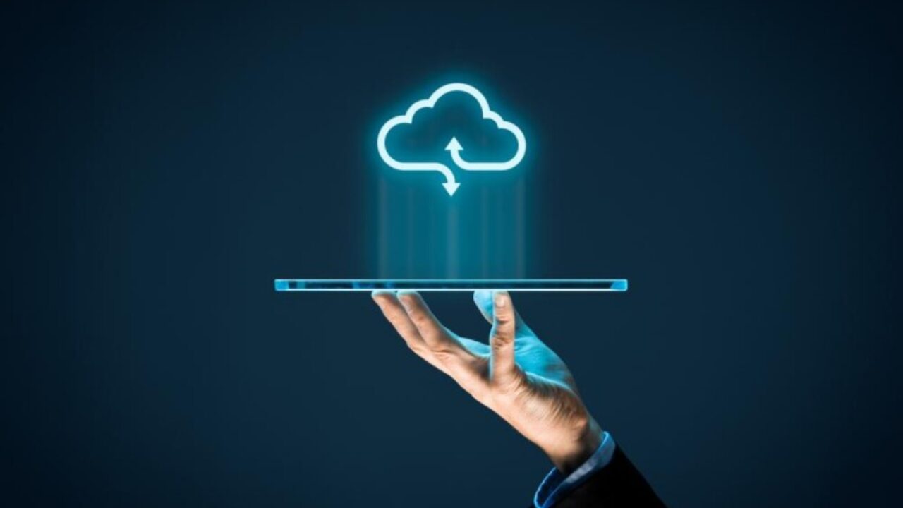 Що таке хмарні сервіси — як працюють AWS, Google Cloud | WebCraft