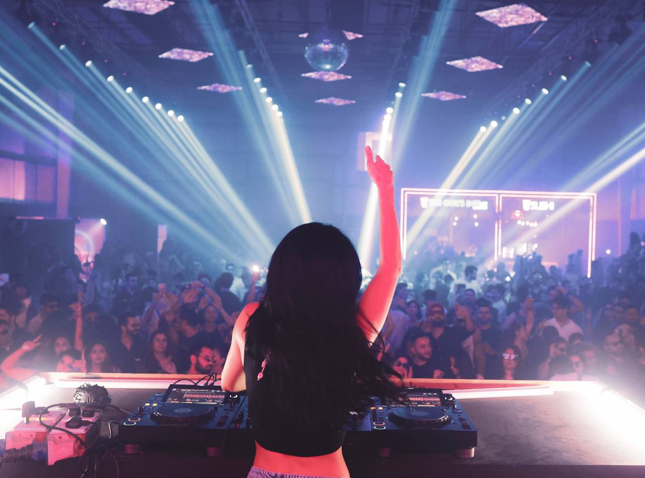 Top DJ Mari (UA): Afro House, Tech House та Резидент Дубай