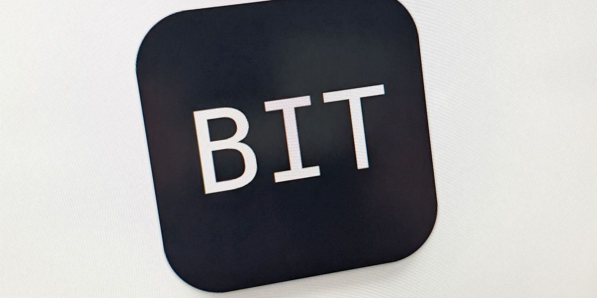 Bitchat, Briar і Meshtastic: три підходи до mesh-комунікацій без інтернету