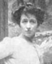Maud Earl, photographed in 1904