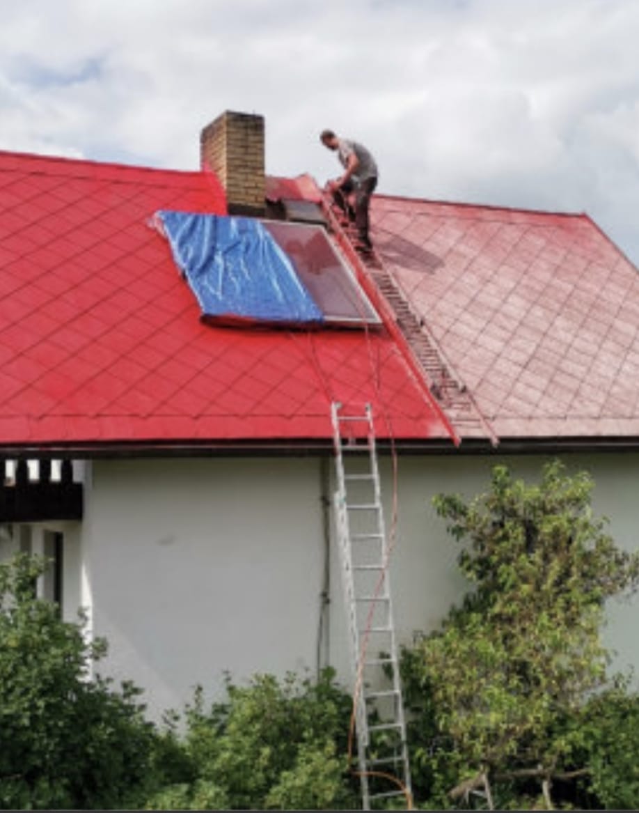 Čištění a obnova barvy střechy