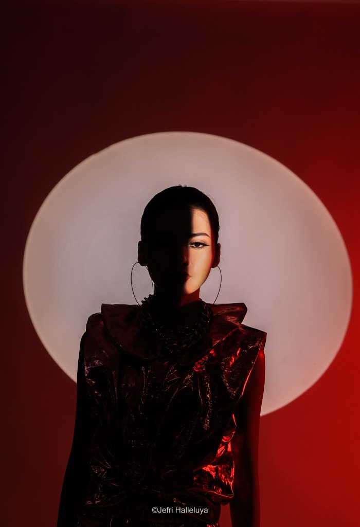 Portrait 11
