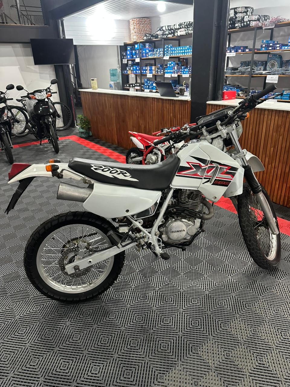 HONDA XL 200