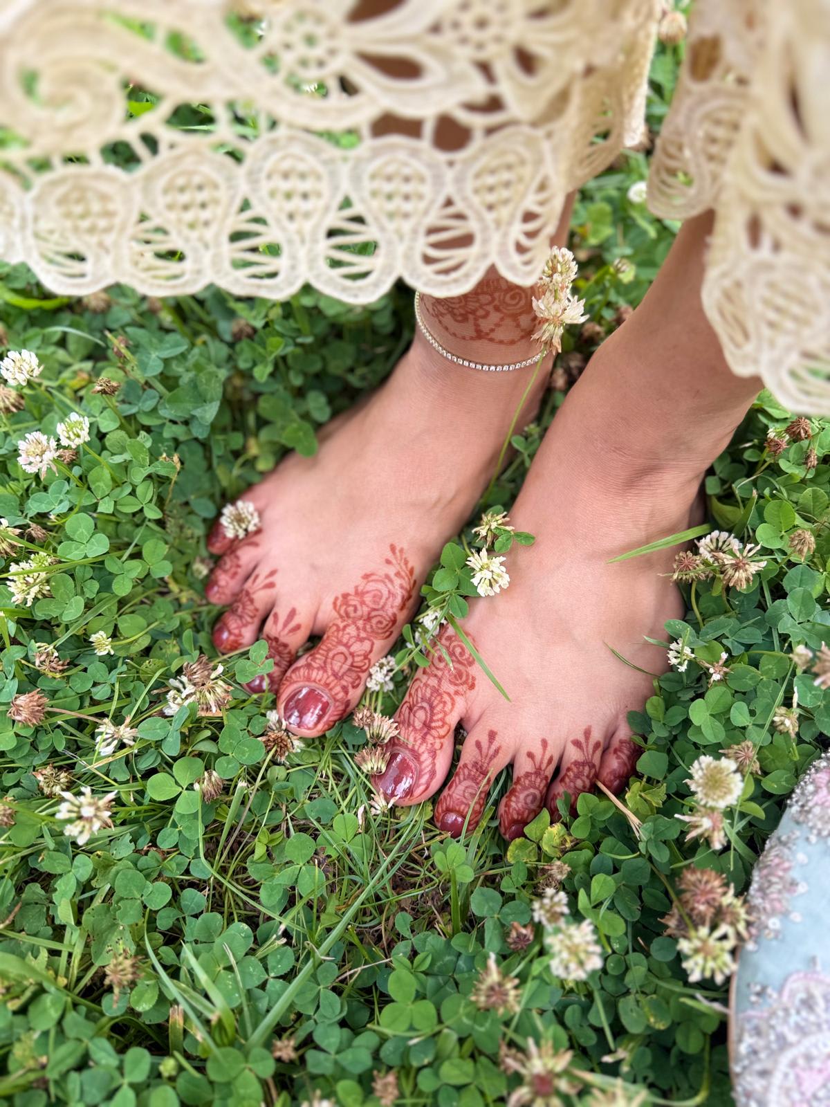 Henna design by SwirlsbyMina