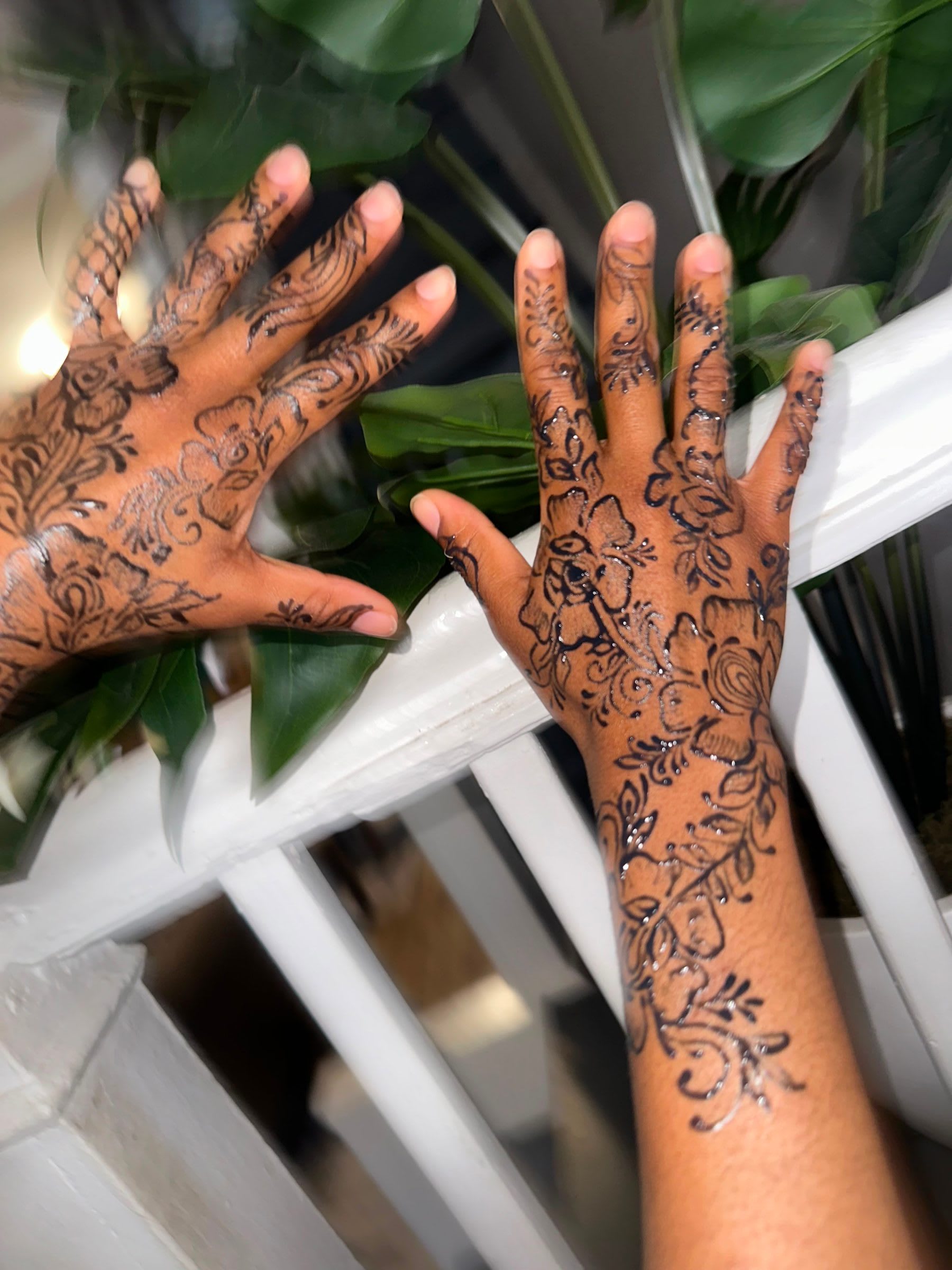 Henna design by SwirlsbyMina