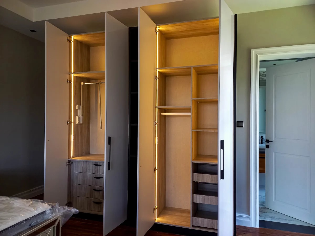 WARDROBES