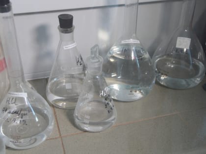 Виктор Томенко и Александр Романенко поздравили работников химической отрасли с профессиональным праздником