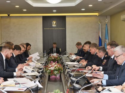 Галина Буевич приняла участие в совещании по подведению итогов проведения новогодних и рождественских праздников