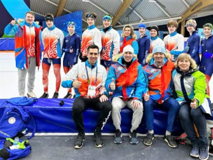 Команда Сибирского федерального округа - первая в медальном зачёте Игр «Дети Азии» по конькобежному спорту