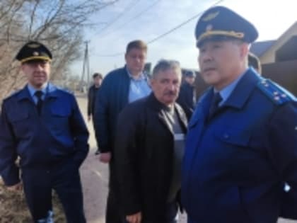 Первый заместитель прокурора Алтайского края Вячеслав Шипиев оценил паводковую ситуацию в пойме реки Барнаулки