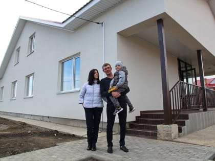 Почти 300 молодых семей из Алтайского края получат в этом году социальную выплату на улучшение жилищных условий