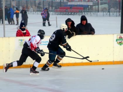 В хоккейном финале олимпиады сыграют Целинный и Первомайский районы