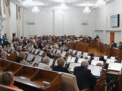 В АКЗС обсудили актуальные вопросы взаимодействия с муниципалитетами и вручили награды за лучшую организацию работу представительных органов