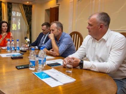 Не паниковать: эксперты объяснили, что делать с деньгами в нестабильной ситуации