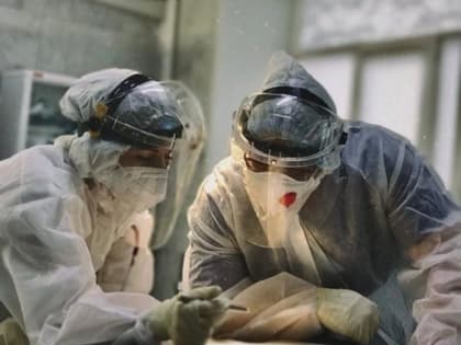 Врачи АККЦОМД стали финалистами всероссийского фотоконкурса «Медики на работе»