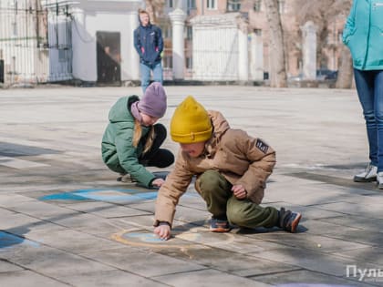 Волонтеры-медики провели в Барнауле акцию «Будь здоров»