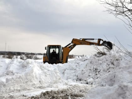Работы по противопаводковым мероприятиям проводятся на городской и пригородной территориях  Ленинского района