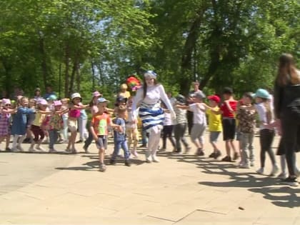 В Барнауле в День защиты детей состоялось много праздничных мероприятий на свежем воздухе