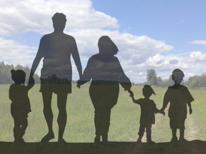 В Алтайском крае многодетным семьям начали выплачивать компенсацию за жилищно-коммунальные услуги