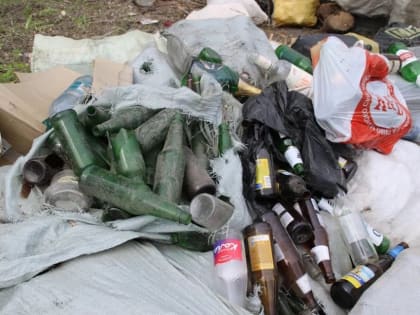 Кто сдает вторсырье в барнаульские пункты приема и можно ли на этом заработать 