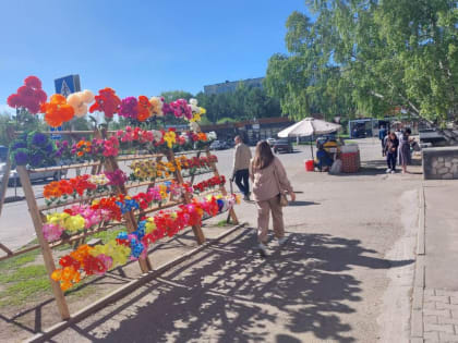 Специалисты администрации Ленинского района провели рейд по несанкционированной торговле по ул.Попова 68а и 72