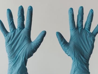 В России утвердили список заболеваний, при которых могут отказать в соцуслугах