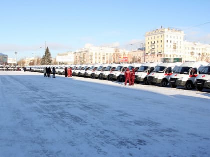 Алтайский край получит 13 новых автомобилей скорой помощи